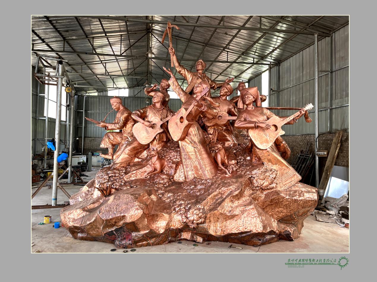 快乐拉祜雕塑锻铜造型实物照片3正立面