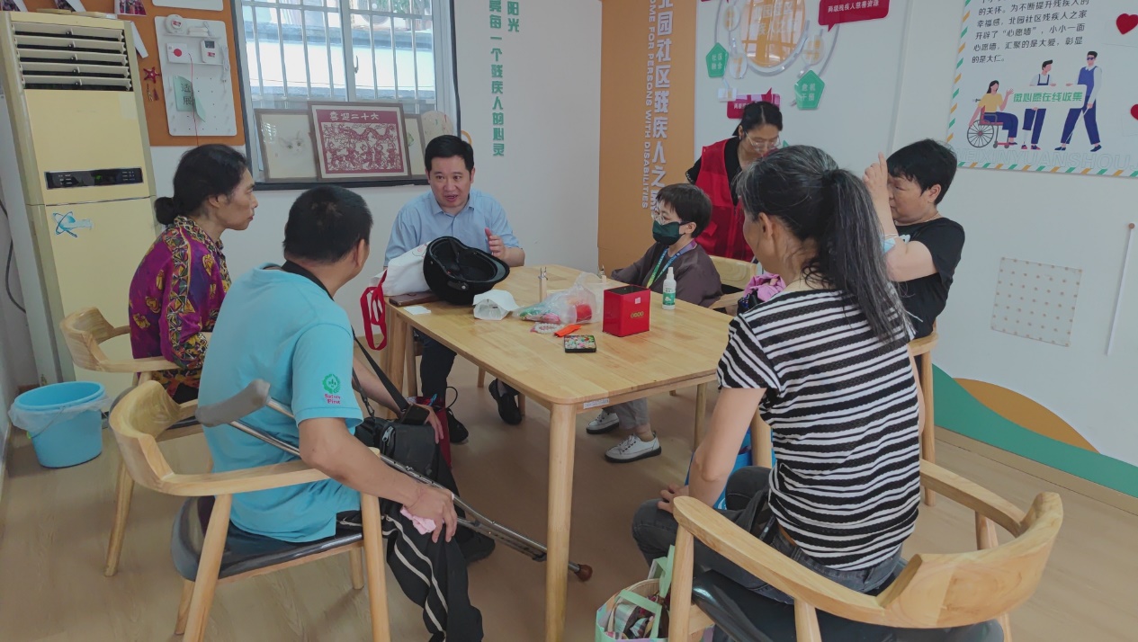苏州市残联携“明德草”成功举办“健康义诊进社区”活动
