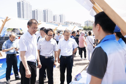 “守住钱袋子·护好幸福家”防范非法金融活动集中宣传活动在青岛西海岸新区成功举办第2张