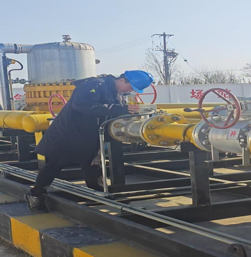 大城中燃：寒潮砺初心 供暖暖民心