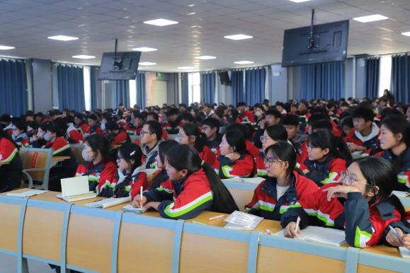 7ebbe923fe4653f23063a18df1127e9f