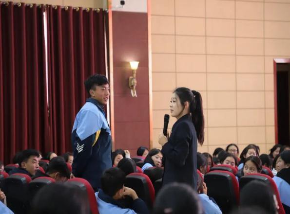 2fce7874d987852c9e15bbdbe2587401