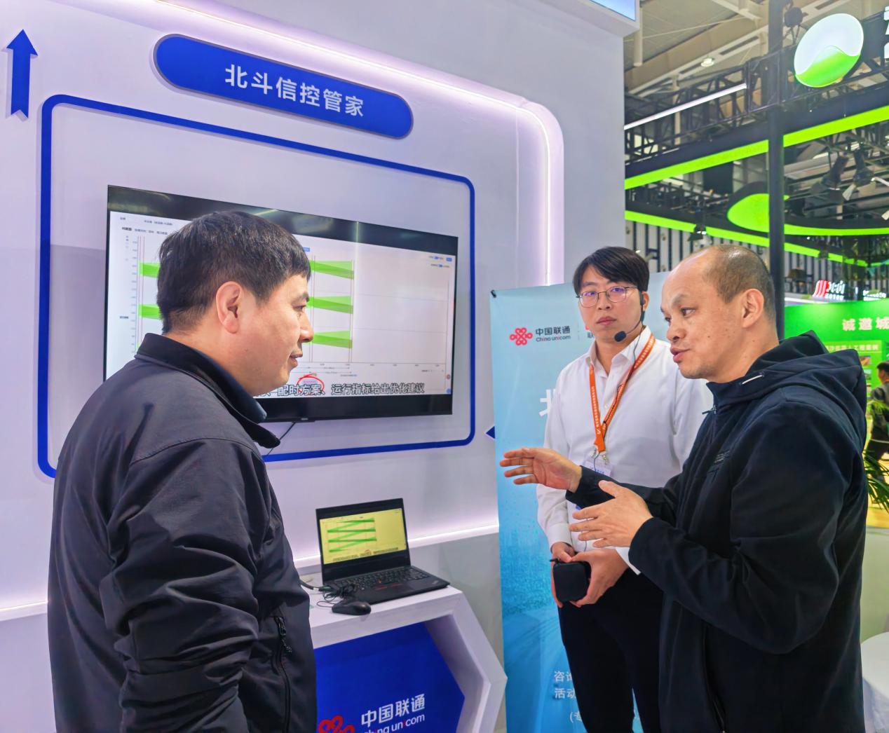 e0236eee-d11a-4165-a949-a6103b60689b